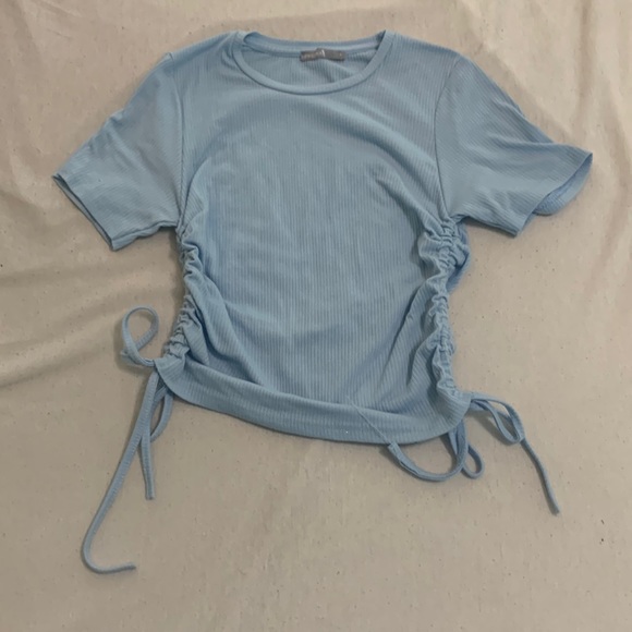 Boutique Light Blue Cropped top - Picture 1 of 2